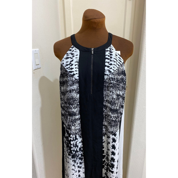 BCBGMaxAzria Ava Black and White Print Color Blocked Sleeveless Halter Dress - Picture 2 of 5